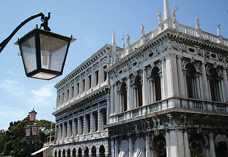 Aussicht auf den san marco platz venedig foto