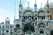 Torre Dell Orologio Accanto Alla Basilica San Marco Venezia