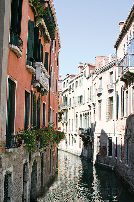Apartamente de inchiriat in venetia foto