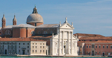 vedere panoramica spre Canal Grande din Veneția